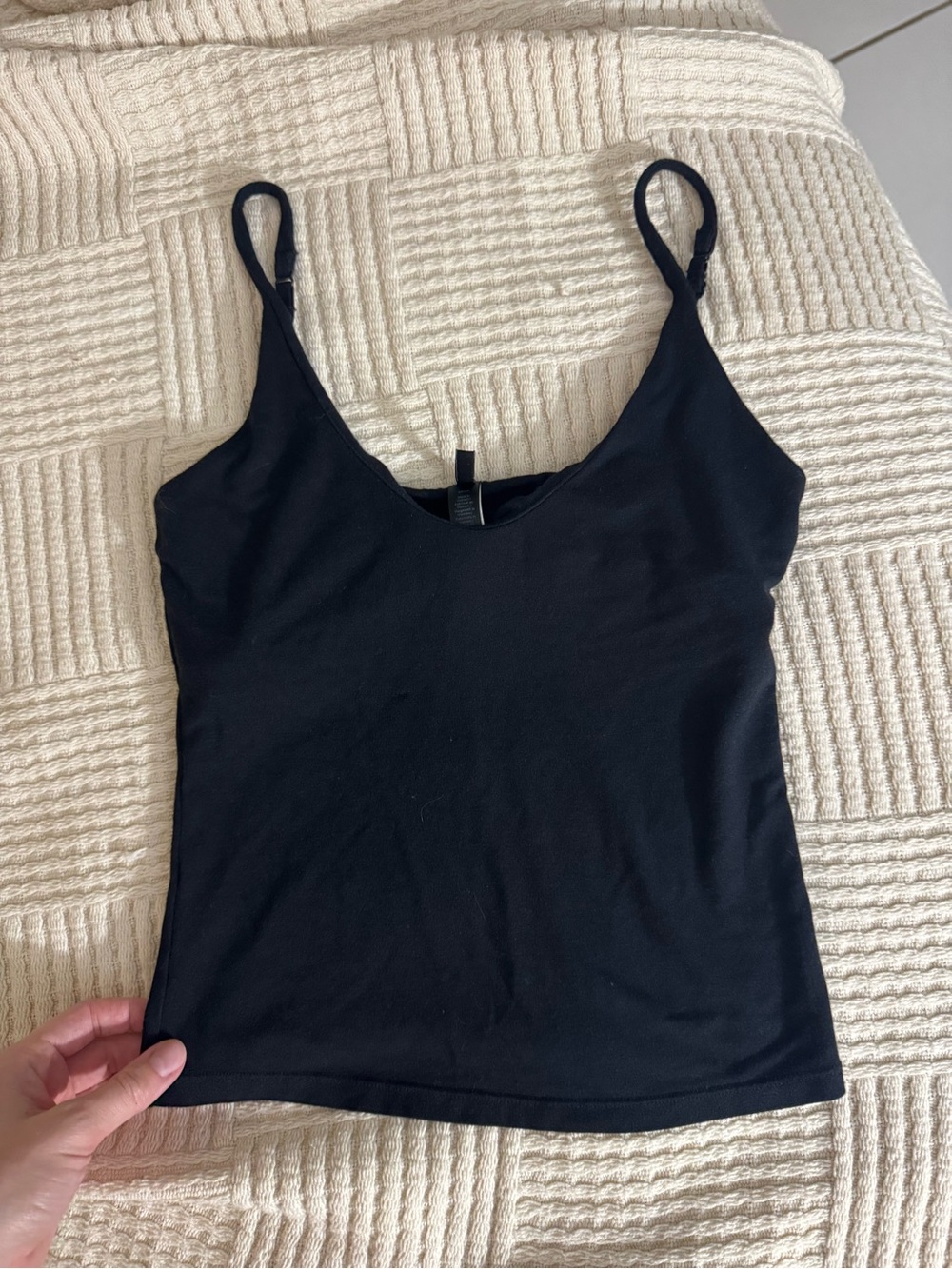 SKIMS Black Crop Tank Top
